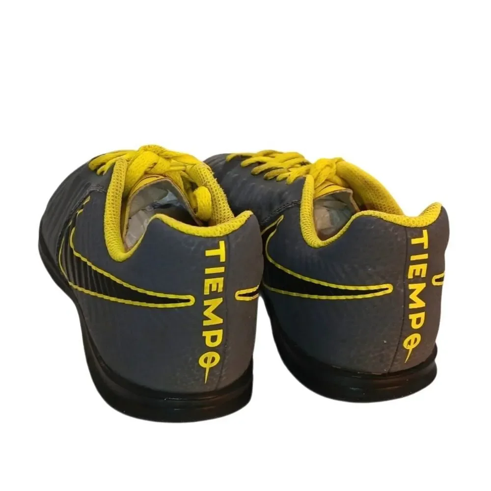 NIKE TIEMPO LEGENDS 7 Girls Gray & Yellow Indoor Soccer Sneakers - Size: 4 1/2Y